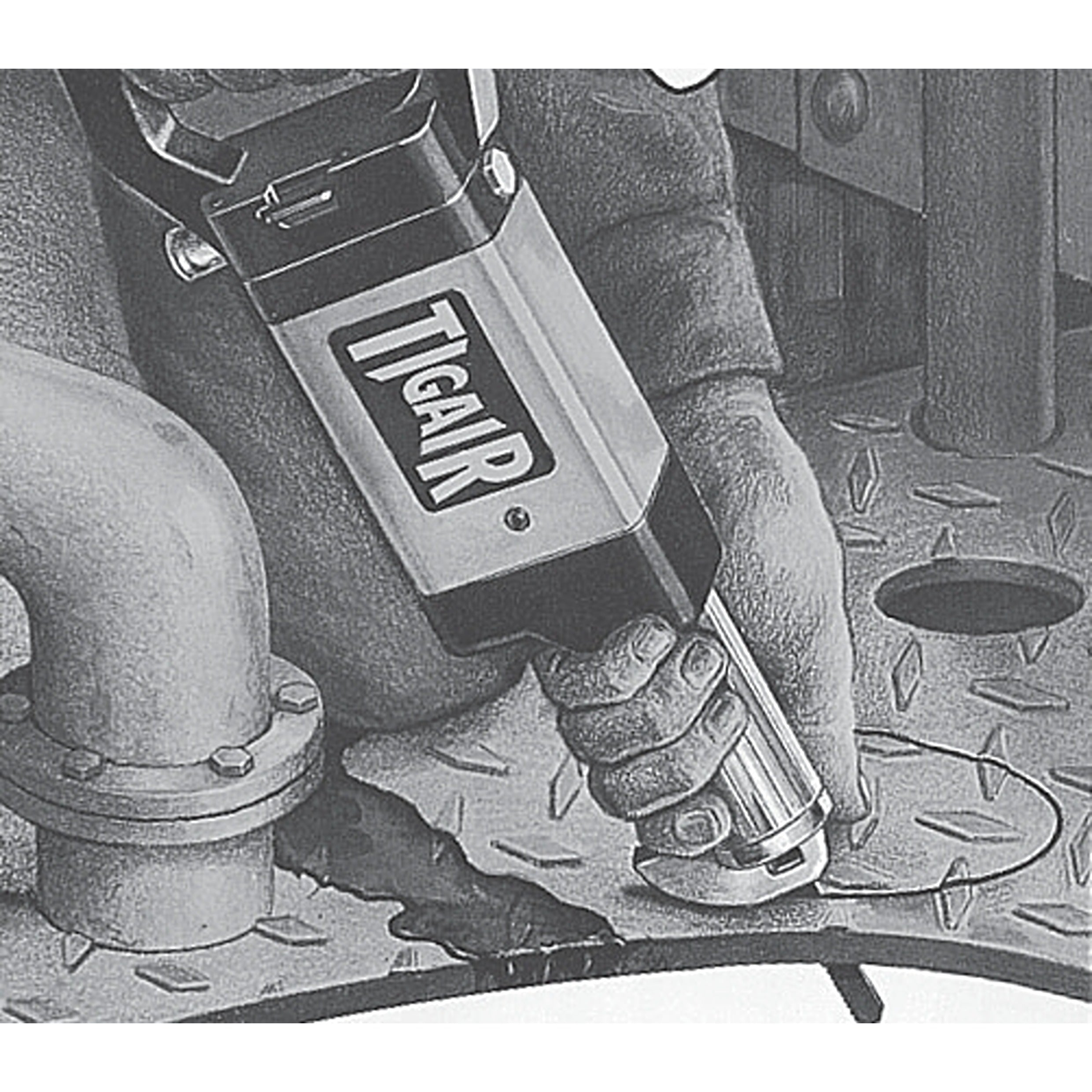 YEW AIK TIGAIR AIR POWERED PORTABLE HACKSAW - Premium Portable Hacksaw from YEW AIK - Shop now at Yew Aik.