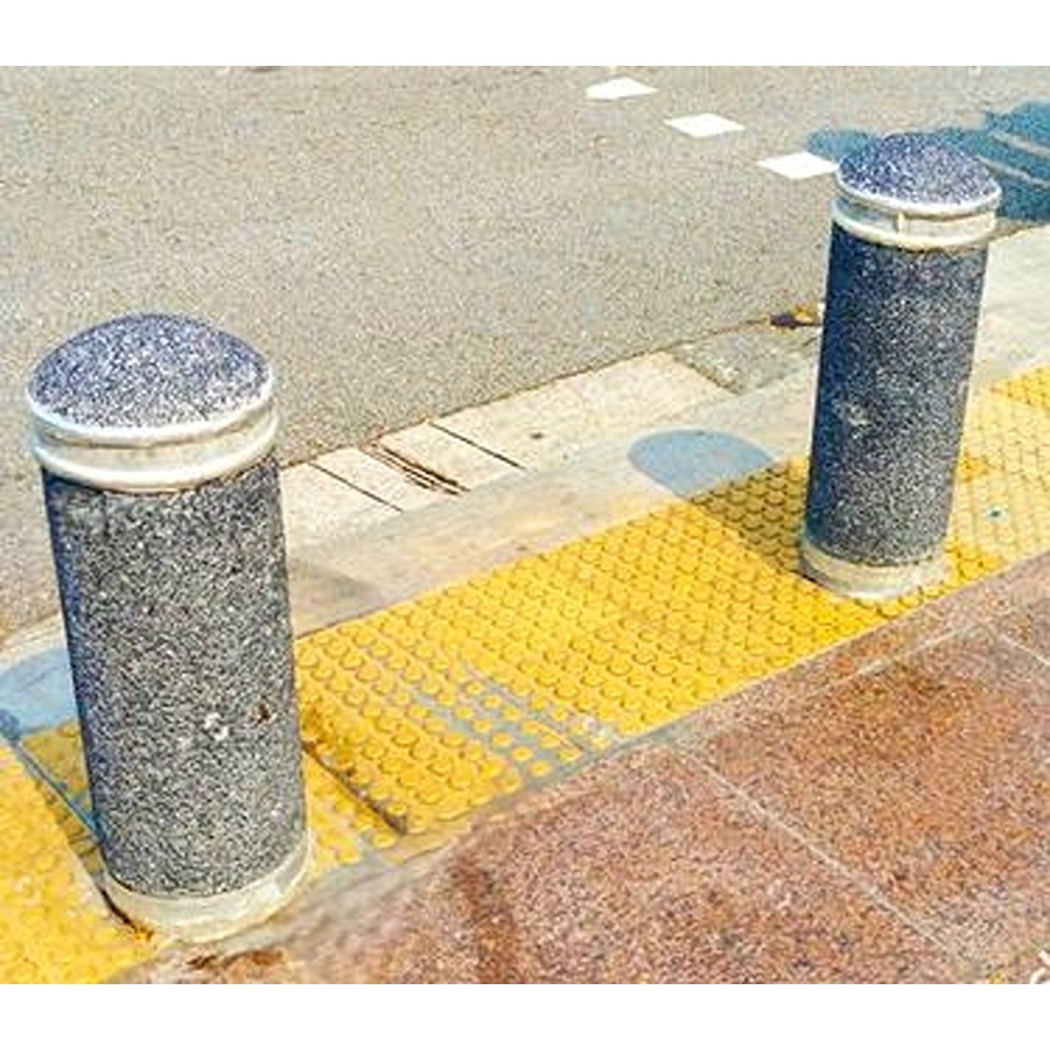 YEW AIK Bollard Concrete Height 750mm Dia 250mm (YEW AIK Tools) - Yew Aik (S) Pte Ltd